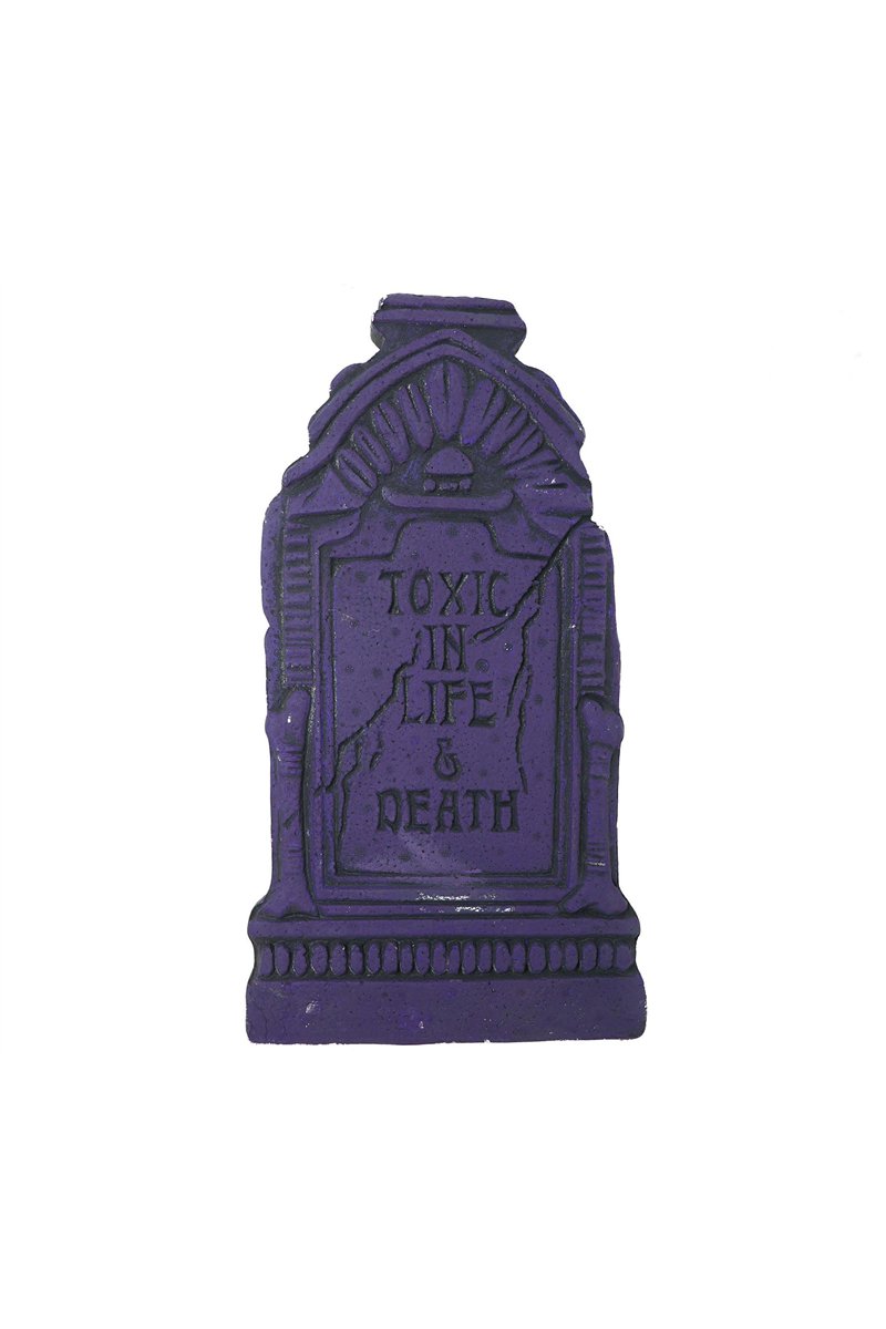 TOMBSTONE "TOXIC IN LIFE" 43X22 CM