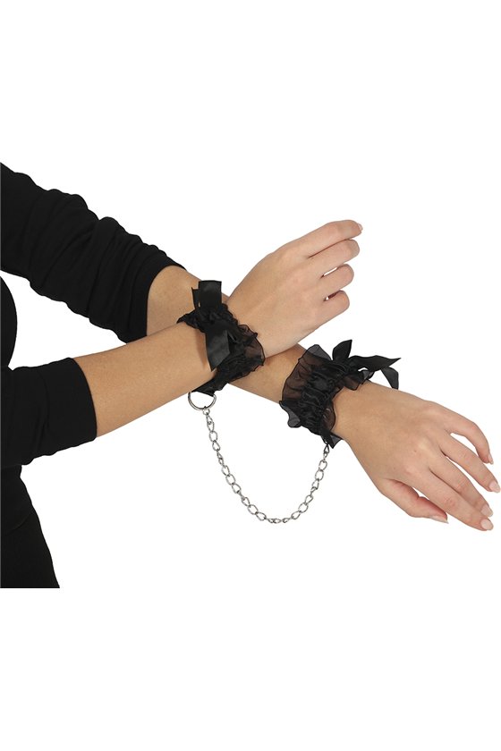 BLACK LACE CUFFS