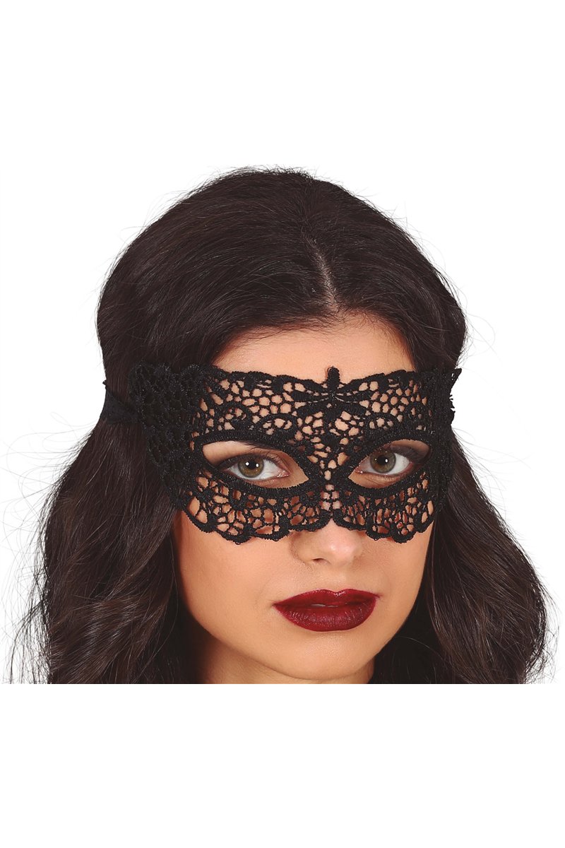BLACK LACE MASK